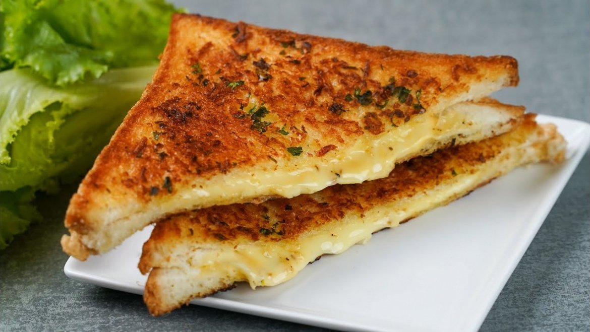 Cheese Garlic Sandwich